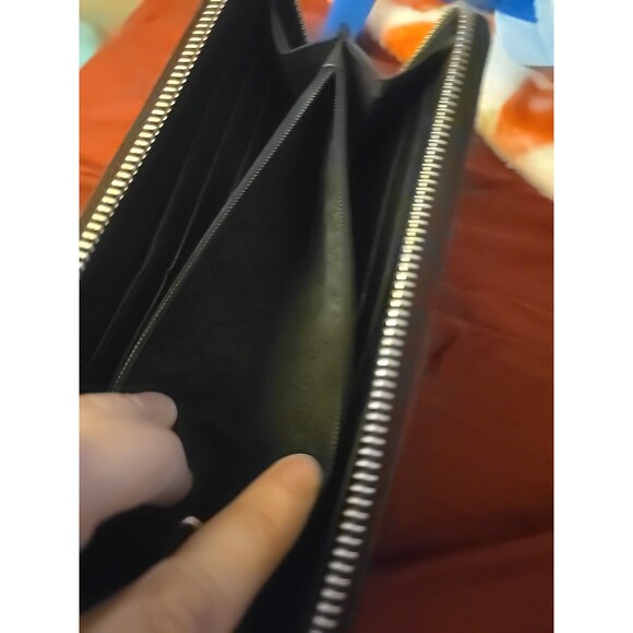 Michael Kors Jet Set Continental Travel Clutch - Black, Large - Picture 6 of 6